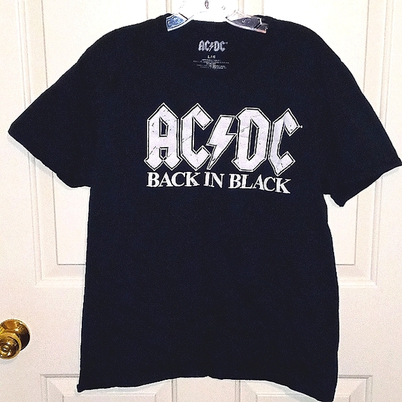 AC*DC | Shirts | Mens Acdc Back In Black Tshirt Large Must See | Poshmark
